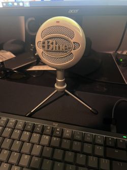 Blue Snowball ice Microphone