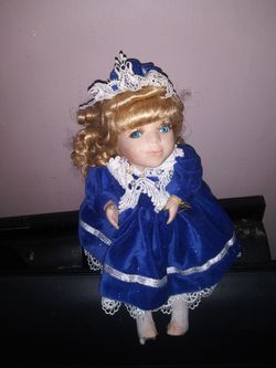 Doll Antique