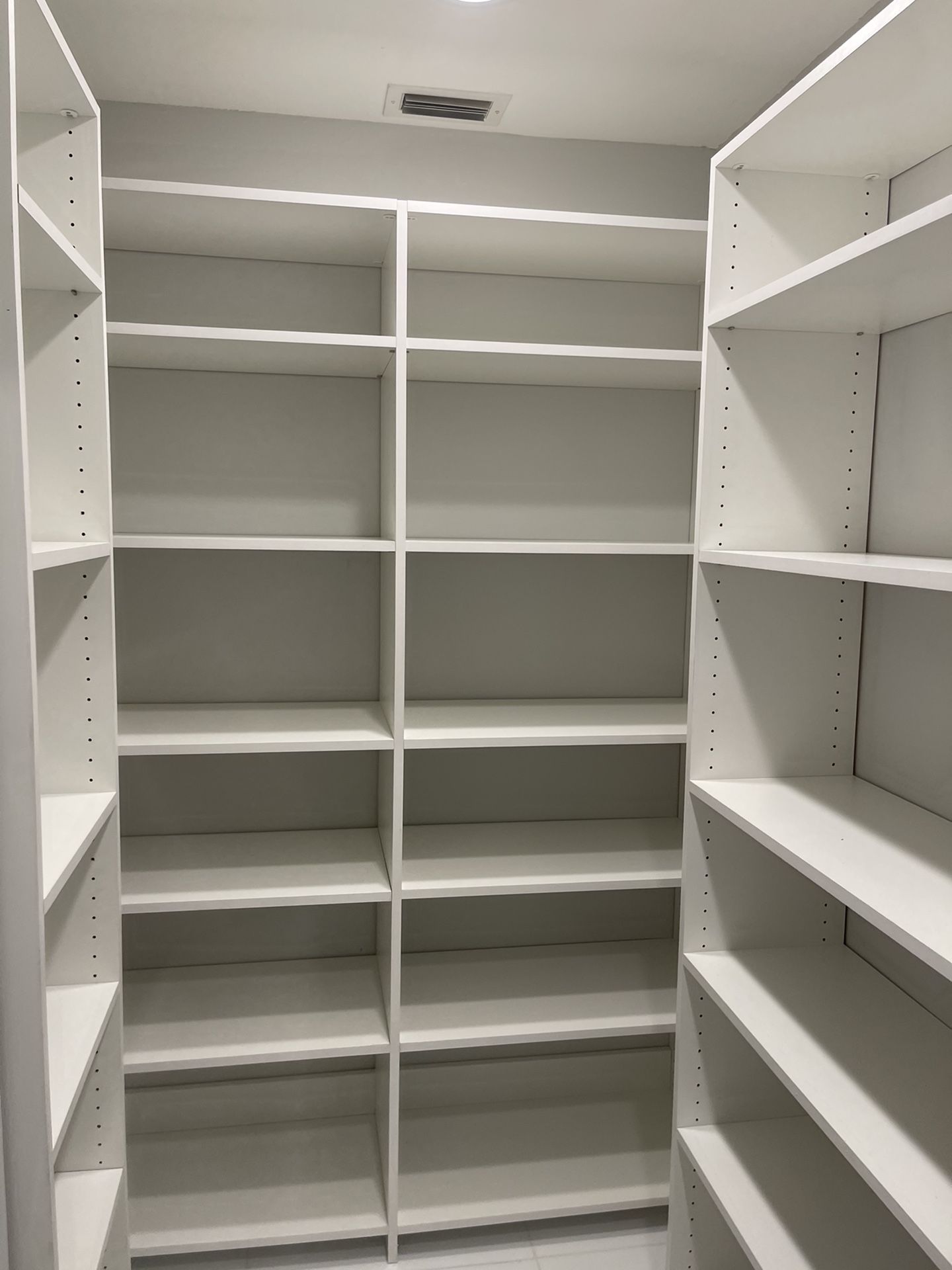 Let’s Organize You Closet Space