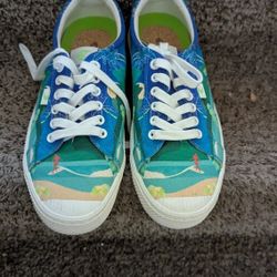 Cariuma - Surf By Night Canvas Shoe - Unisex