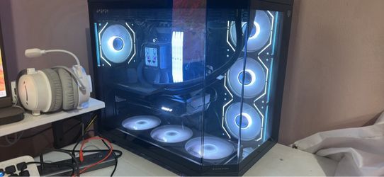 Gaming PC 64GB DDR5 i7 Radeon 9060