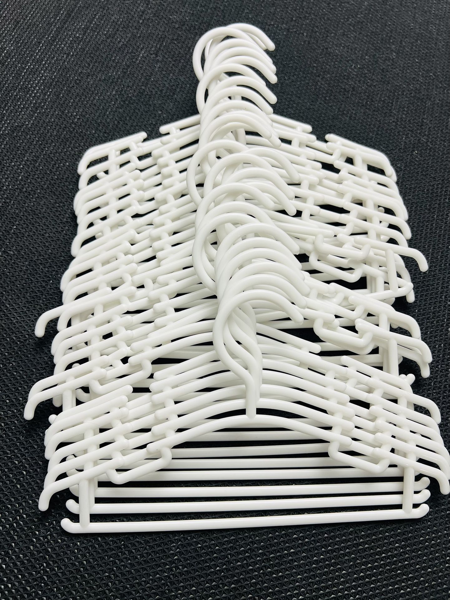 Kids’ Hangers 28 pcs