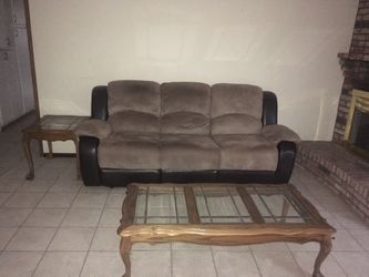 Sectional and couch set 400$
