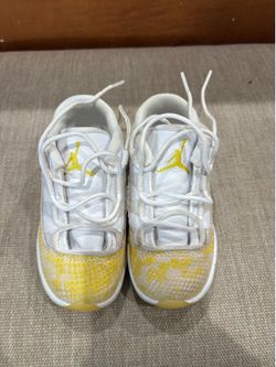 Jordan 11 retro low yellow snakeskin