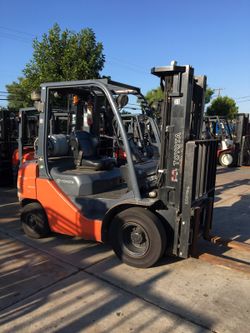 Toyota pneumatic forklift for sale