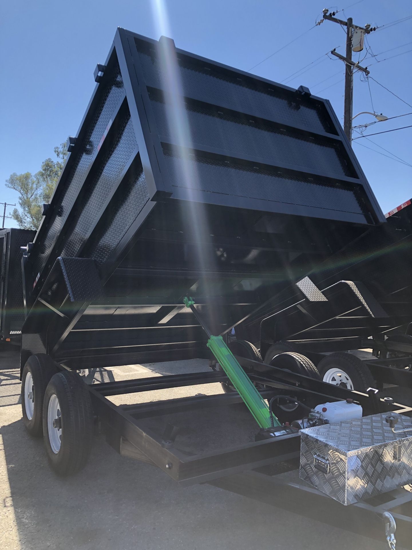 8x10x4 DUMP TRAILER