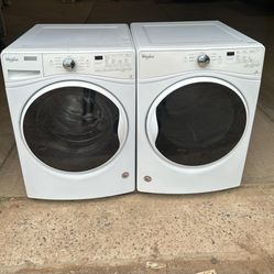 Whirlpool Washer And Gas Dryer 