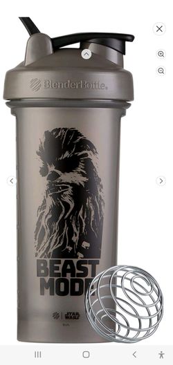 BlenderBottle Classic V2 Star Wars "Beast Mode" Chewbacca Shaker Cup