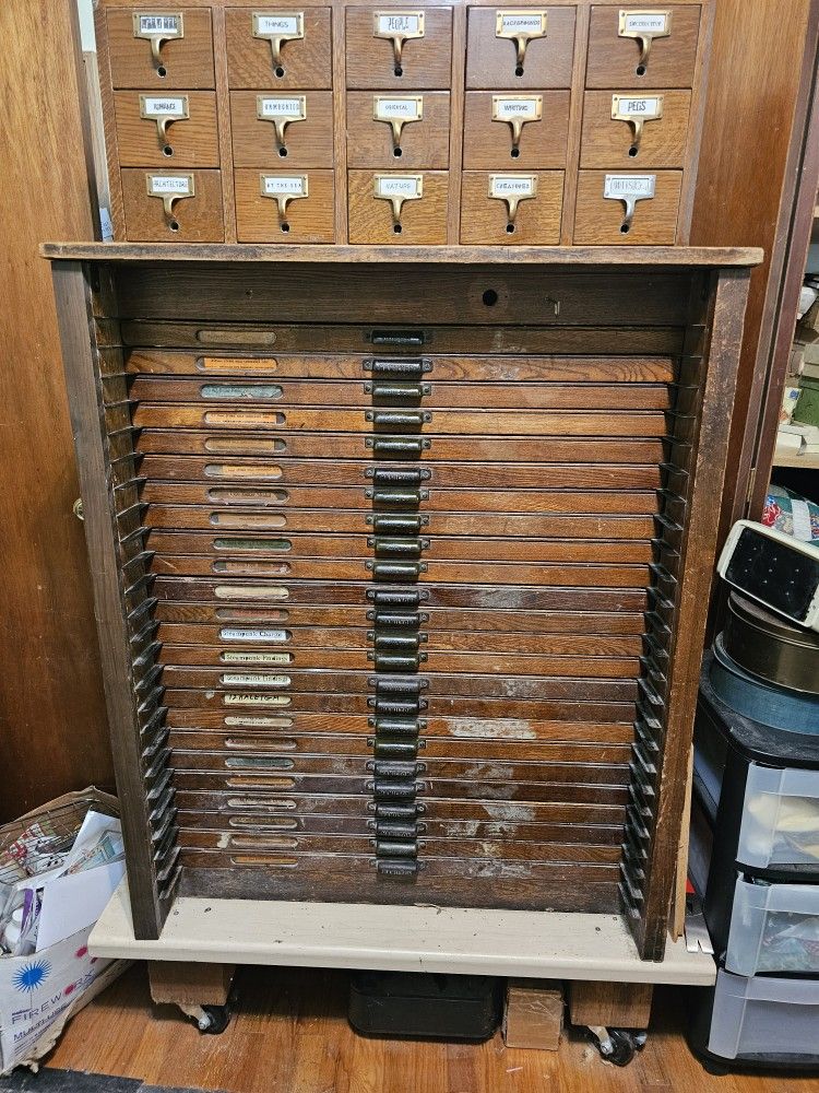 Antique Hamilton Wood Typsetter Cabinet