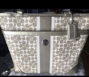 Coach handbag