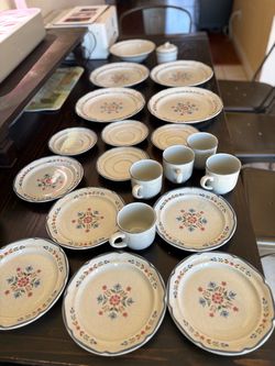 Int’l Stoneware American Patchwork China Set