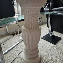 Pillar