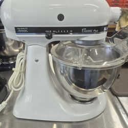 Kitchenaid Classic Plus Stand Mixer 