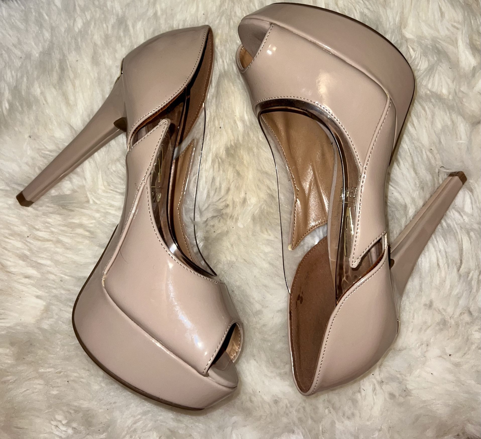 Vizzano nude heels