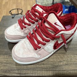 Strangelove SB Nike Dunks size 9.5