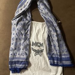 MCM scarf
