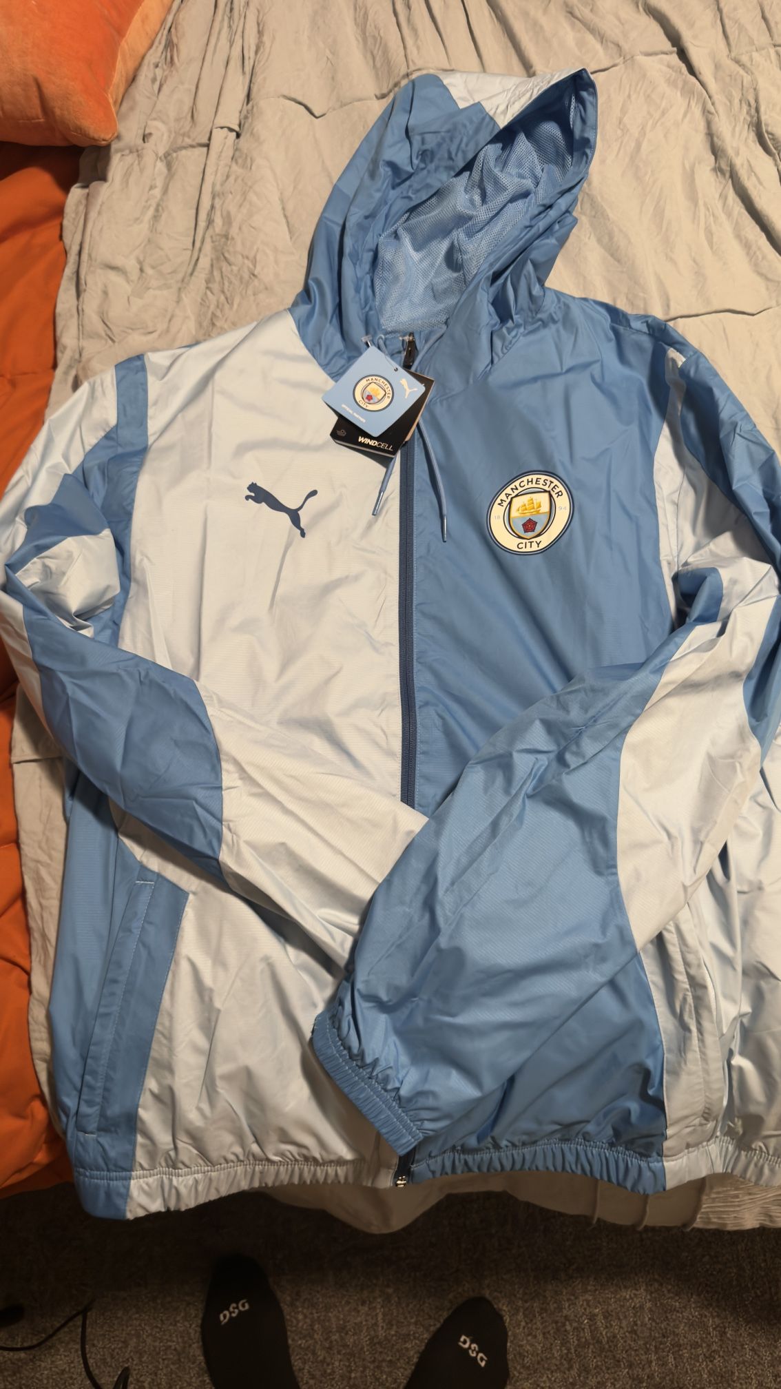 Brand new XL Puma Manchester City windbreaker
