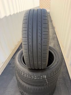 235/55/19 michelin