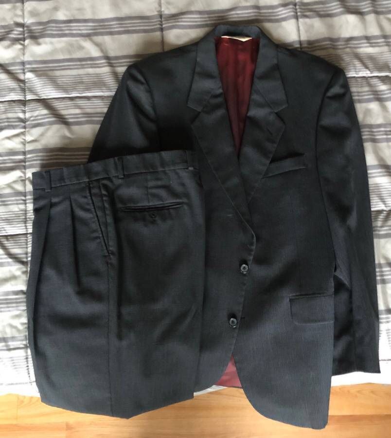 Suit (Dark Grey)
