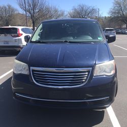 2013 Chrysler Town & Country