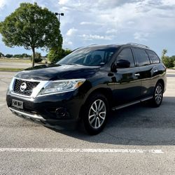 2013 Nissan Pathfinder Sport utility 