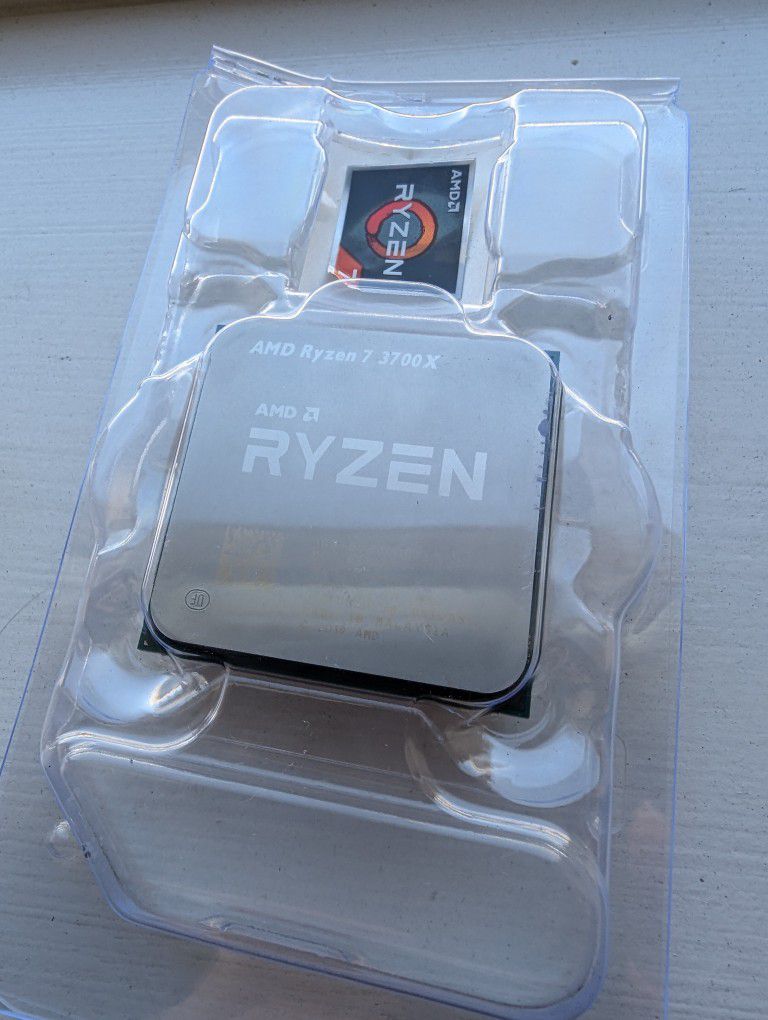 Ryzen 3700x CPU - Mint Condition