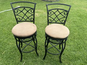 Bar Stools 