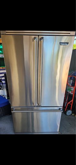 Refrigerator like new