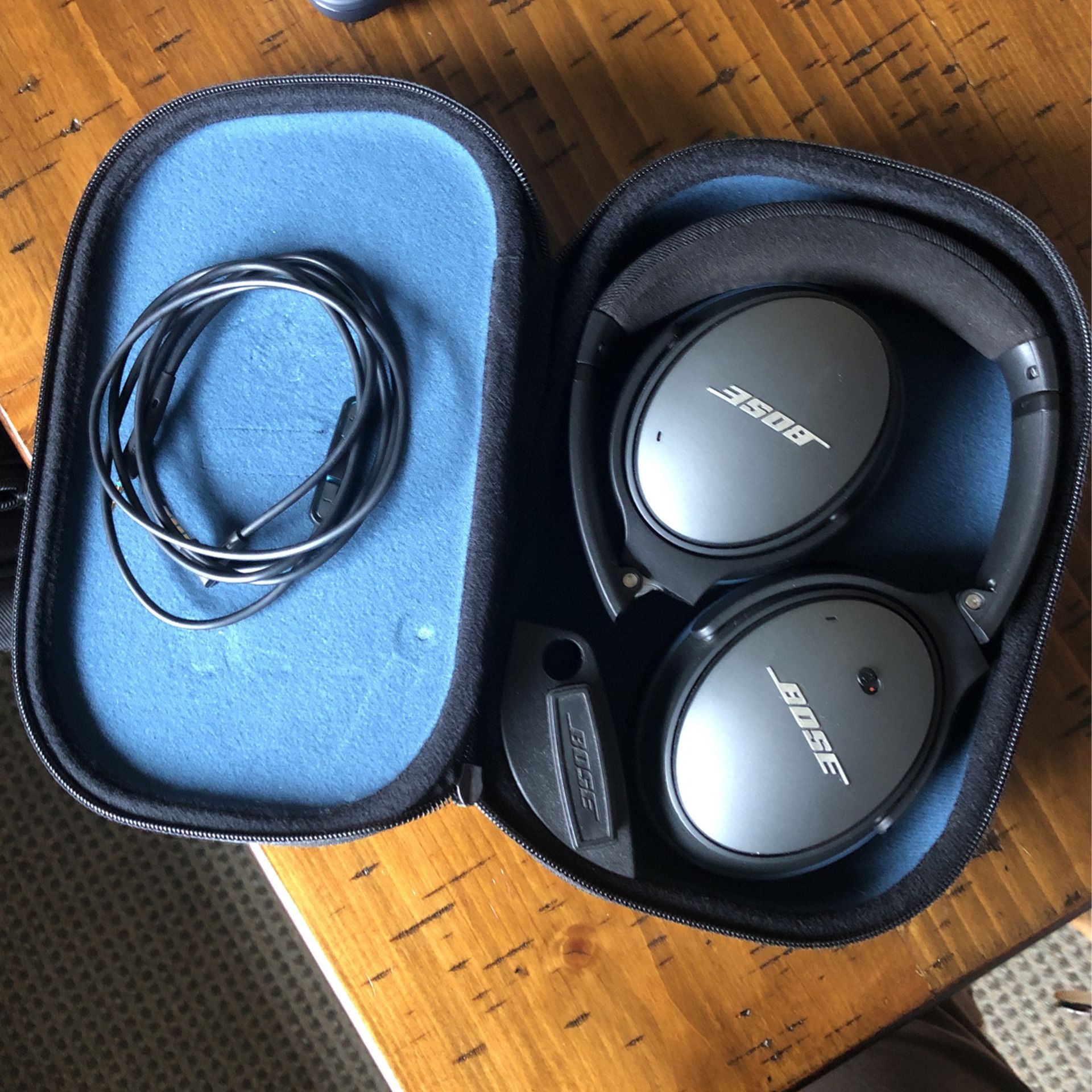 Bose Noise canceling Headphones