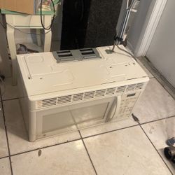 Over ThRange While Microwave Good Condition Large GE