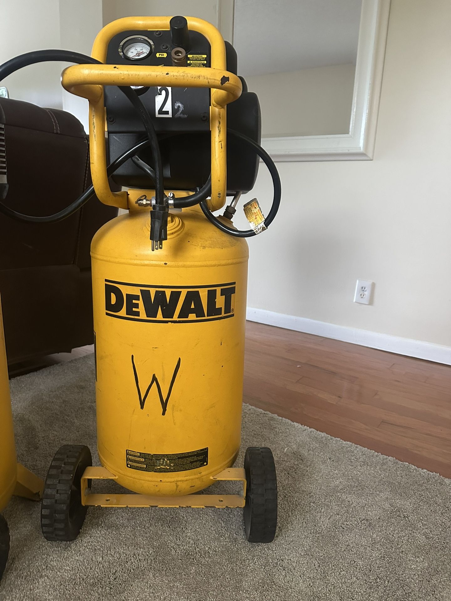 DeWalt Air Compressor 15 Gallon