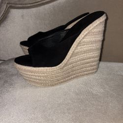 Sexy Black High Wedges