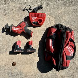 Milwaukee Reciprocating Saw 12 V