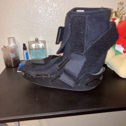 Medibot Walking boot (Large)