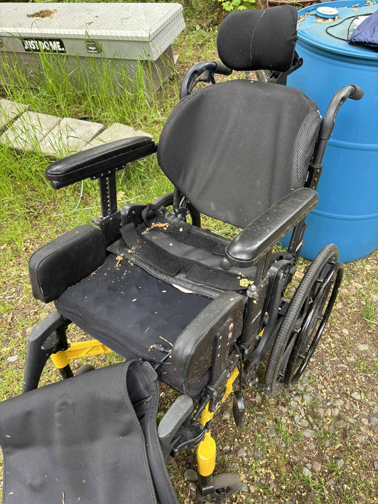 Wheel Chair Narrow