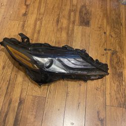 Toyota Camry Head Light