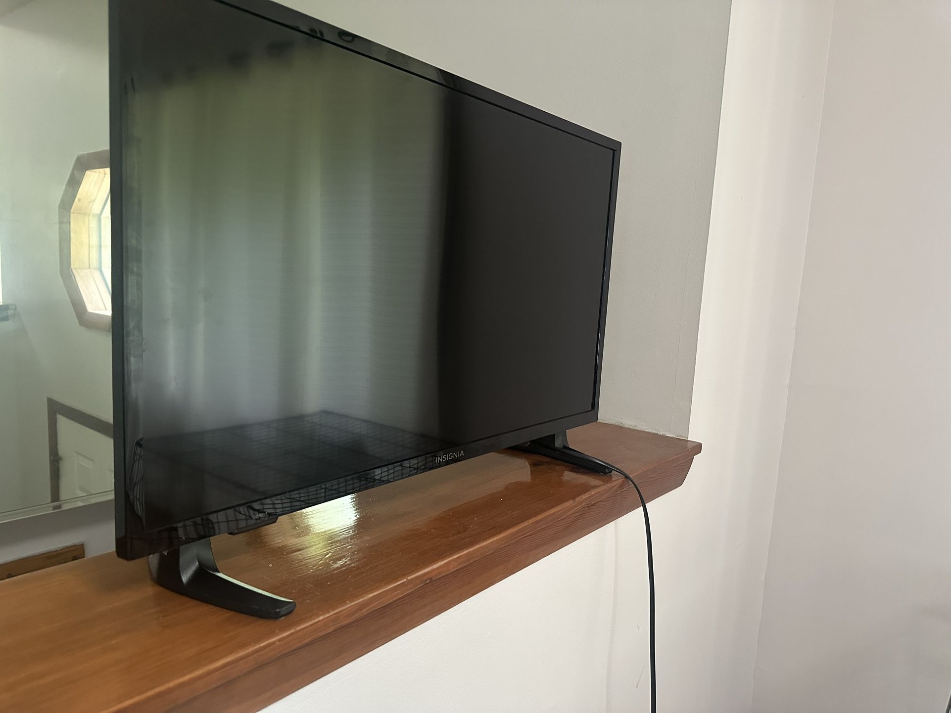 Insignia smart Tv 32’