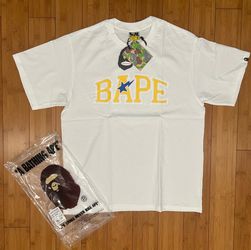 BAPE white tee with yellow logo Size M