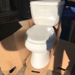 TOILET - Good Used
