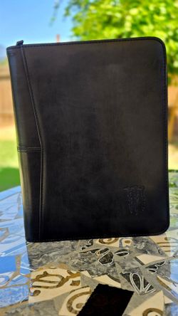 Black Leather Zippered Portfolio Padfolio