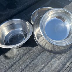 Brand New Dog Bowl Stainless And 2 Extra Ones 
