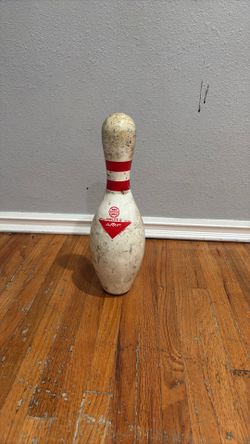Bowling pin