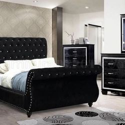 Brand New Black Velvet Platform Bed with crystal button Tufting