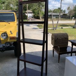 Ladder Bookshelf 