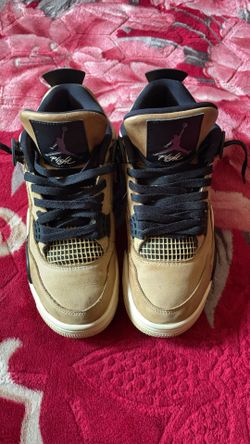 Jordan 4 Fossil Size 8.5
