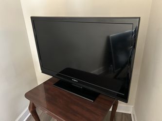 Insignia 40” TV 4K