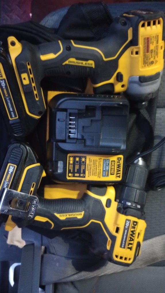 DeWalt Impact An Drill Combo Brand New