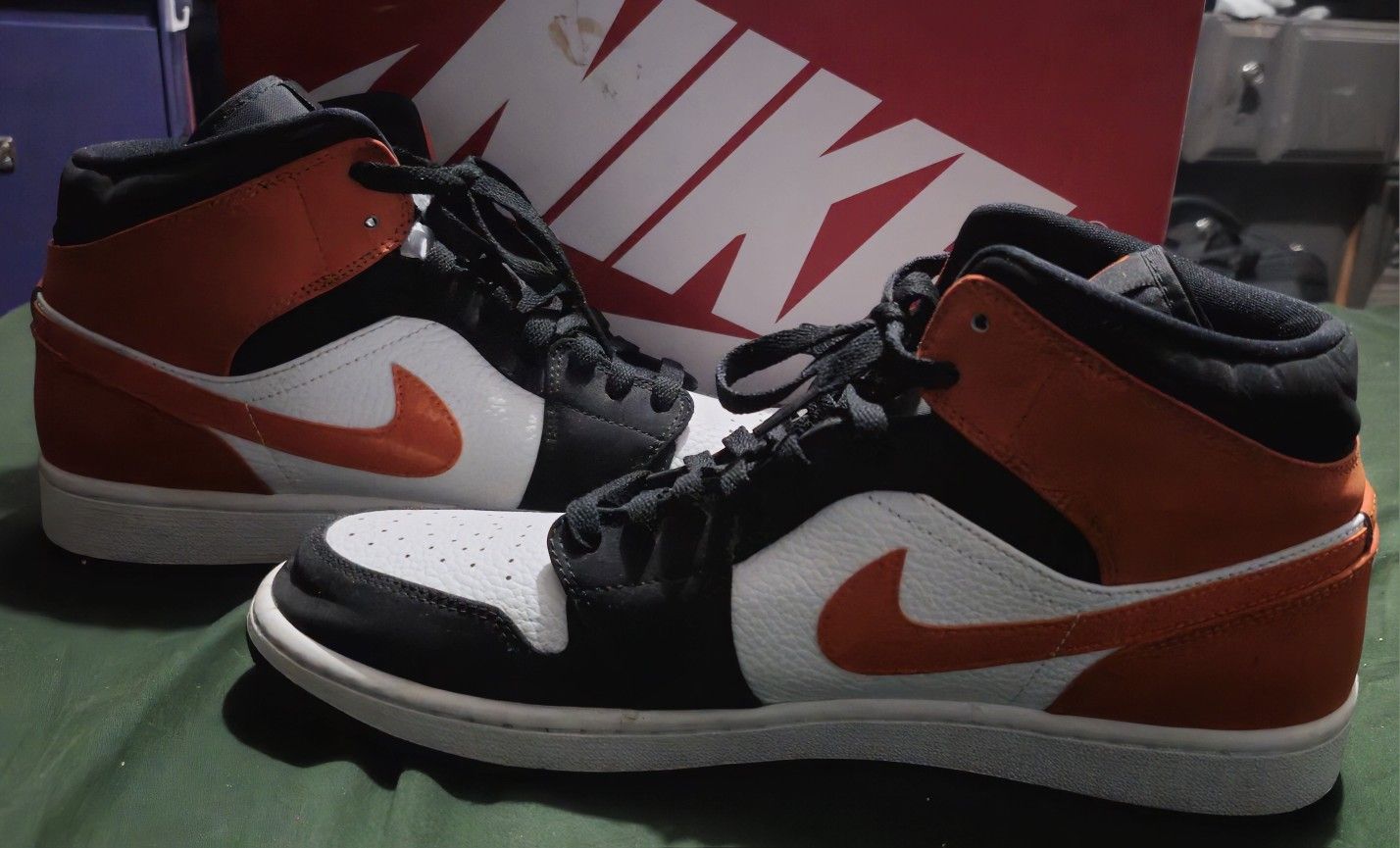 Nike Air Jordan 1 Retro