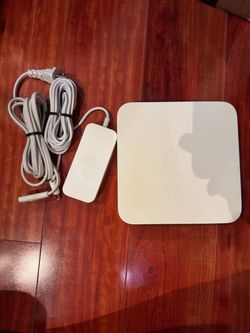 Apple AirPort Extreme Wireless Router