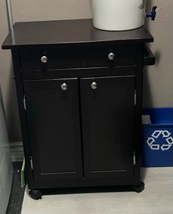 Small rolling kitchen island
